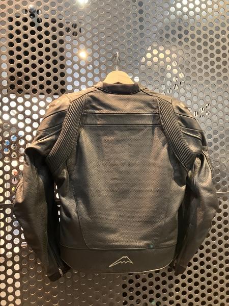フェイズジャケット＆フェイズメッシュジャケット入荷：KUSHITANI 清水