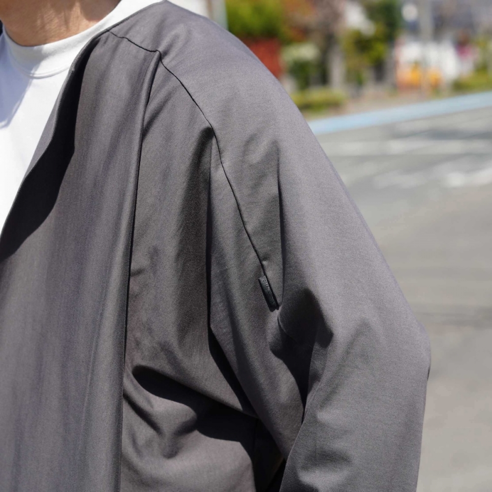 カットソー生地を使用したノーカラーブルゾン。 N.HOOLYWOOD | 1989