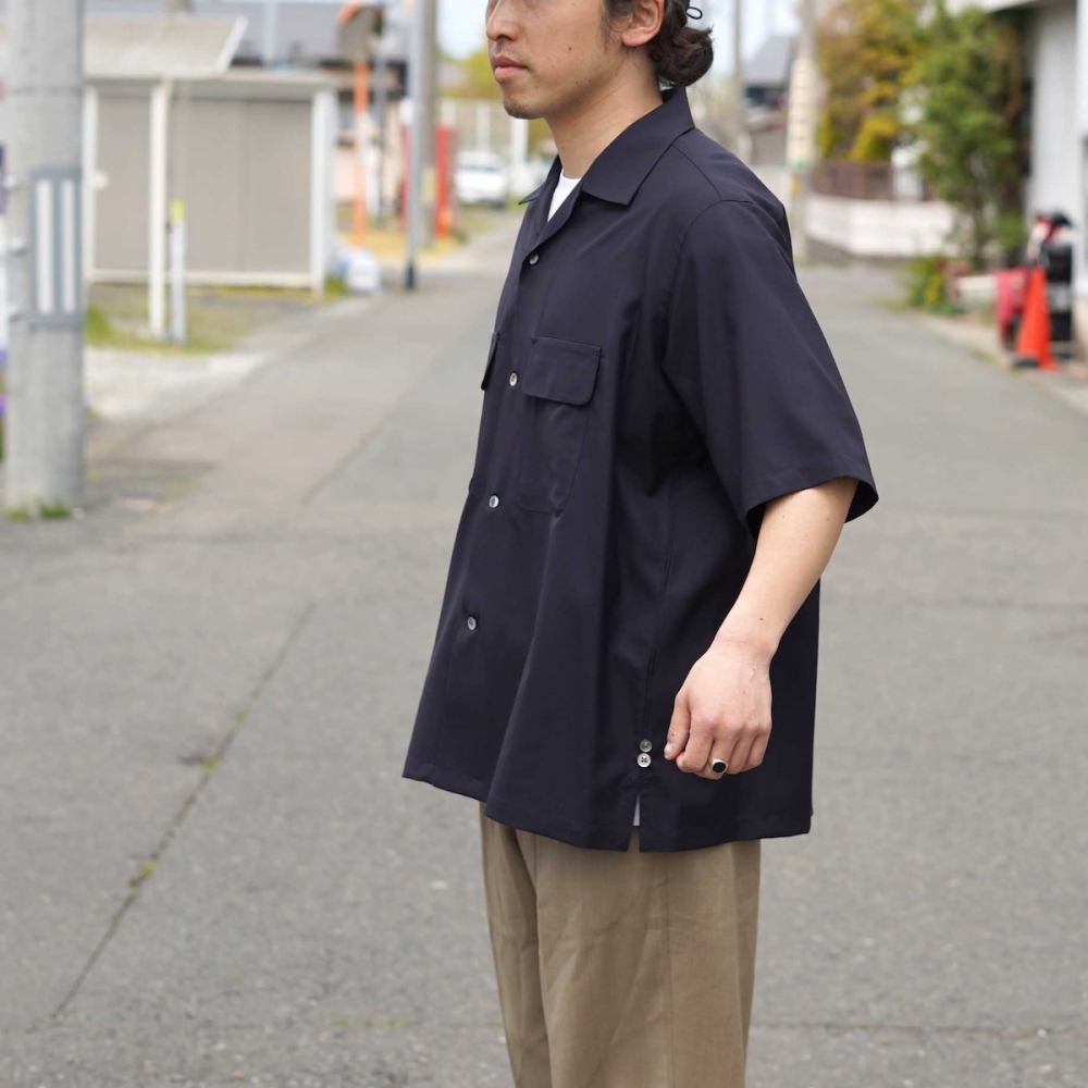 Unlikely wool tropical 半袖シャツ ネイビー 5thデリバリーはトロピカルウールの半袖シャツ。Unlikely | 1989