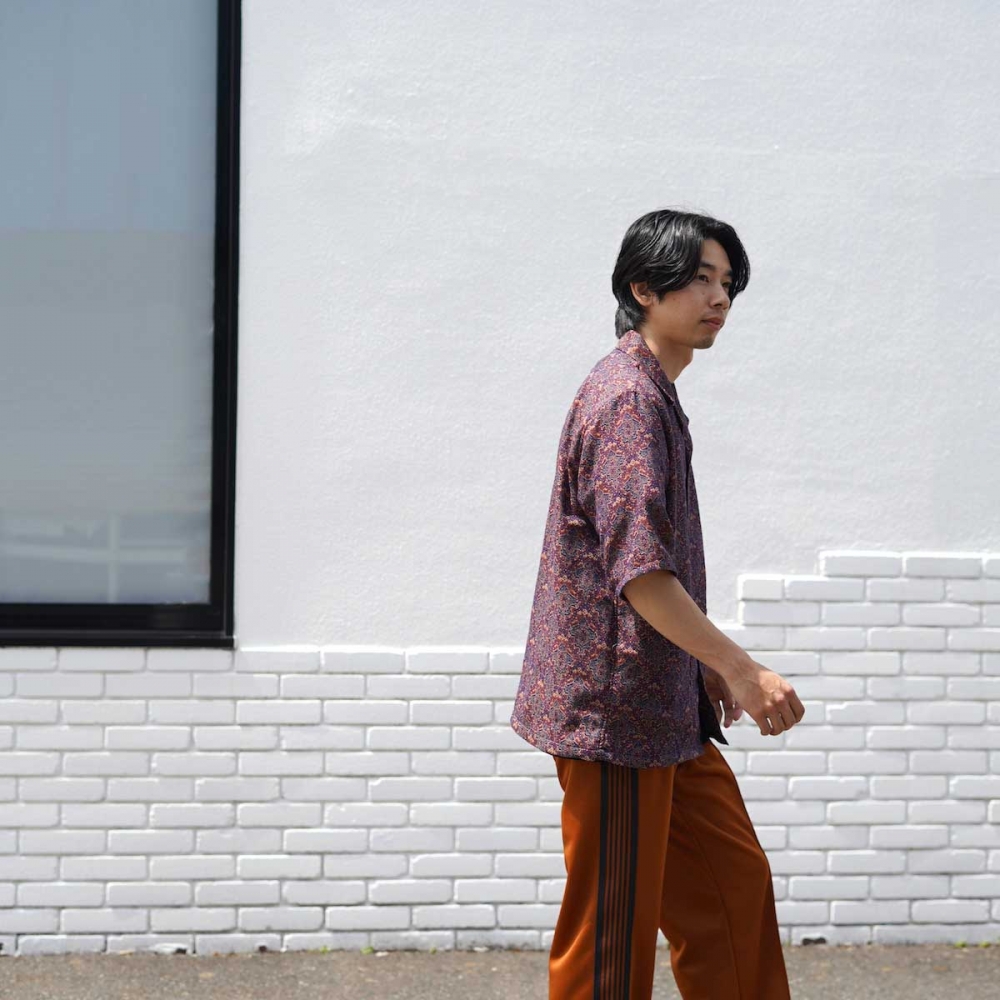 今年の夏も柄シャツを取り入れたい。 / NEEDLES | 1989 Men's Blog