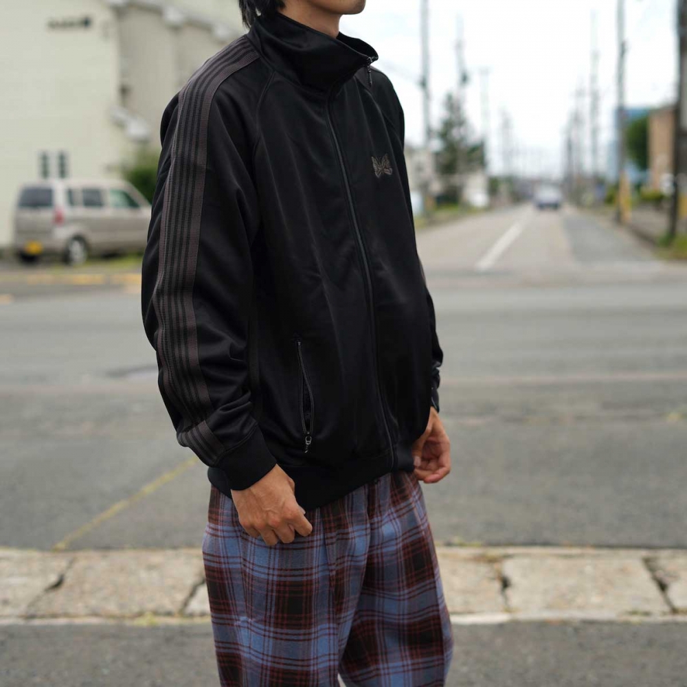 ついに到着。トラックジャケット。 / Needles | 1989 Men's Blog ついに到着。トラックジャケット。 / Needles | 1989 Men's Blog