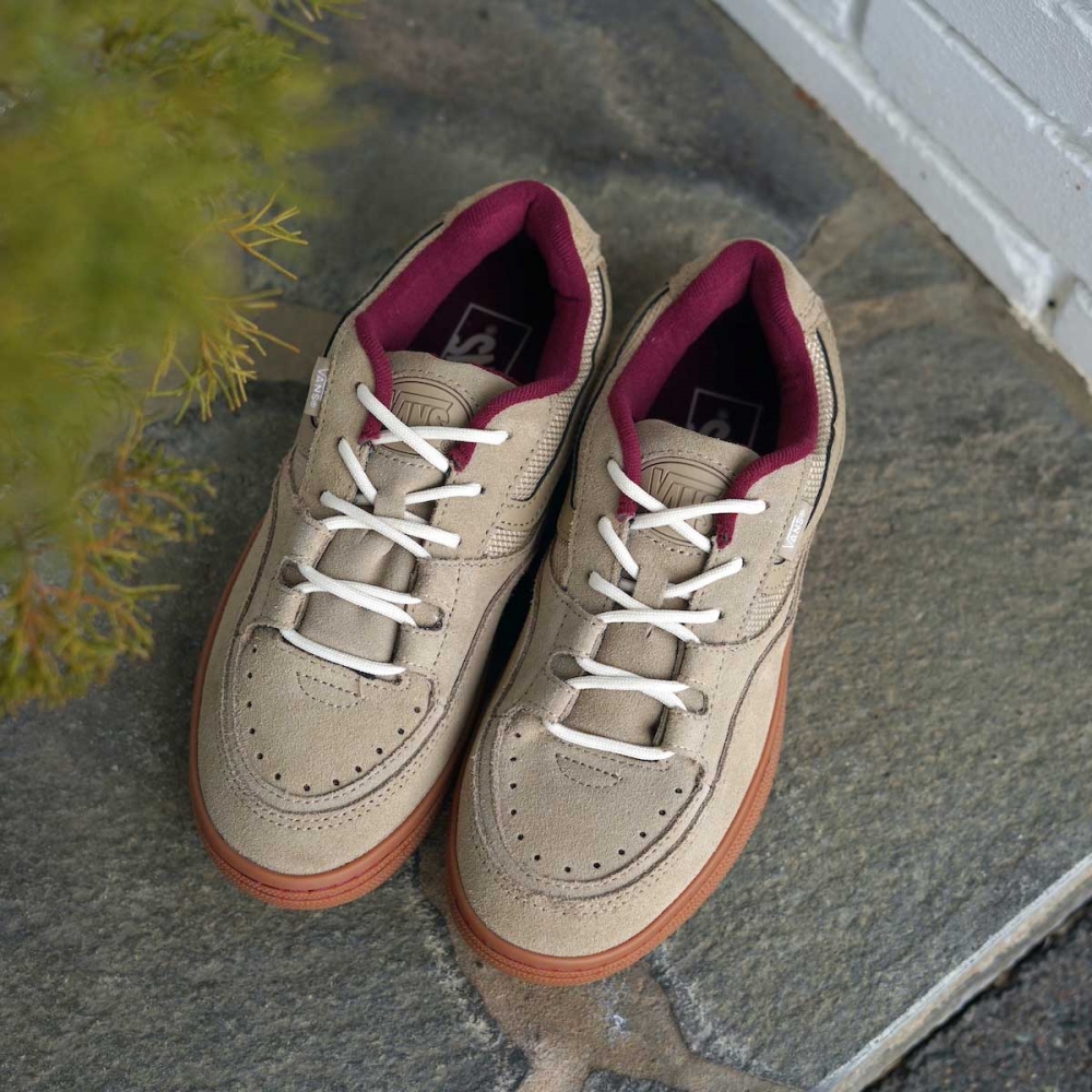 VANS 90年代　希少　ビンテージ　厚底スニーカー　24 ヴァンズが90年代のスニーカー「グラッソ」を初復刻、現代の
