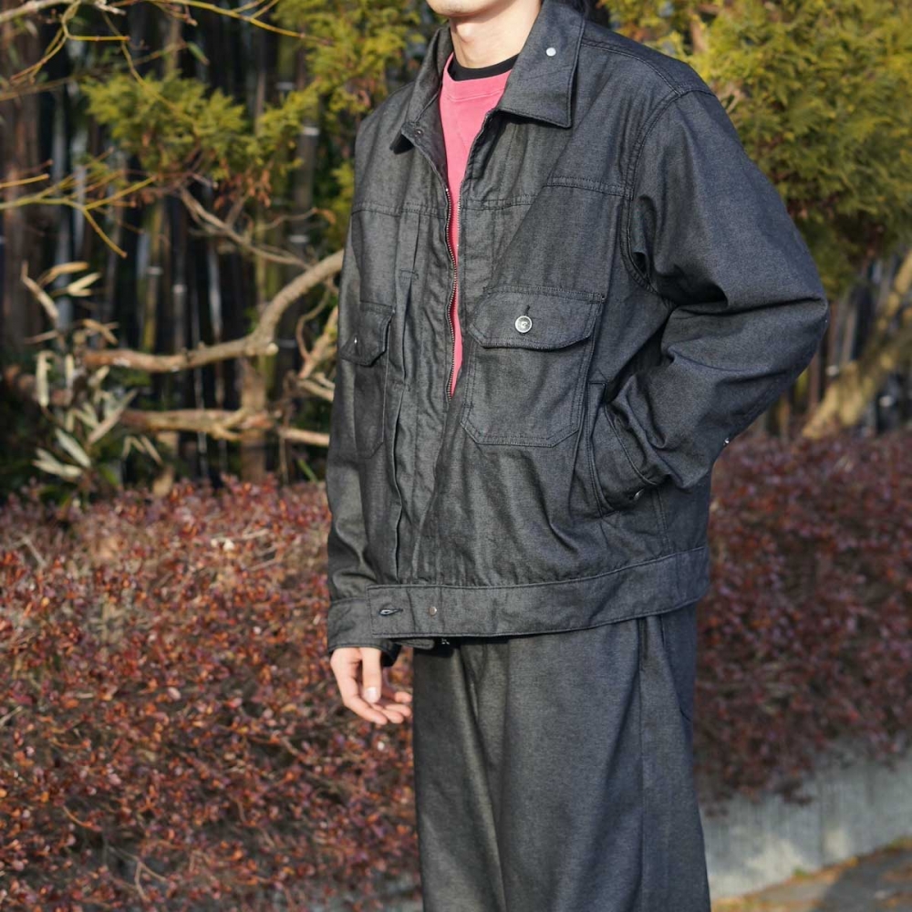 無骨な1着も、春夏らしく軽やかに。 / Engineered Garments