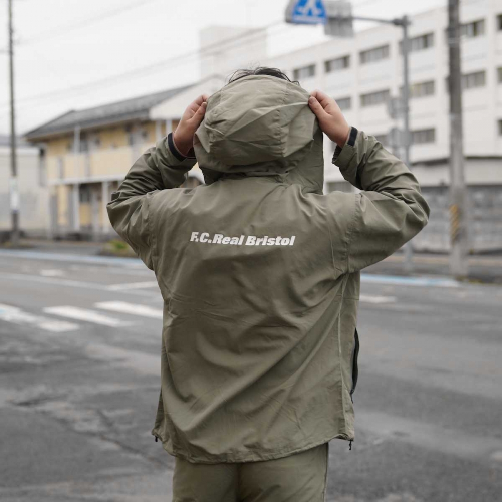 春らしい淡いカラーを楽しみたい。F.C.Real Blistol | 1989 春らしい淡いカラーを楽しみたい。F.C.Real Blistol | 1989