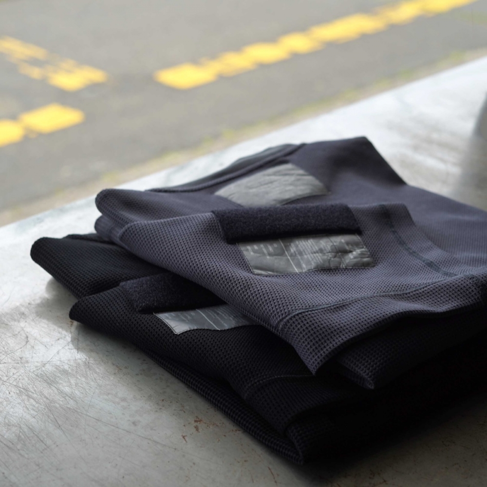 ミリタリーの匂いを感じるワッフルTee / N.HOOLYWOOD | 1989 Men's Blog