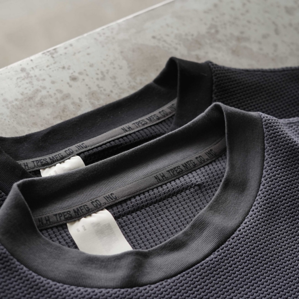 ミリタリーの匂いを感じるワッフルTee / N.HOOLYWOOD | 1989 Men's Blog