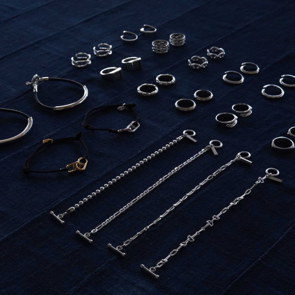 シルバーアクセサリーも充実のラインナップに・・。XOLO JEWELRY