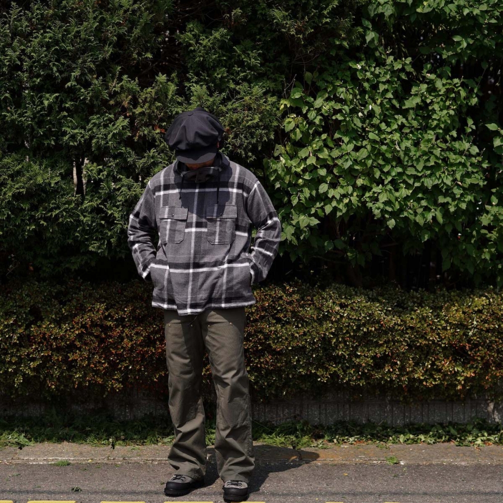 柄と素材で魅せる、Engineered Garments のカグールシャツ