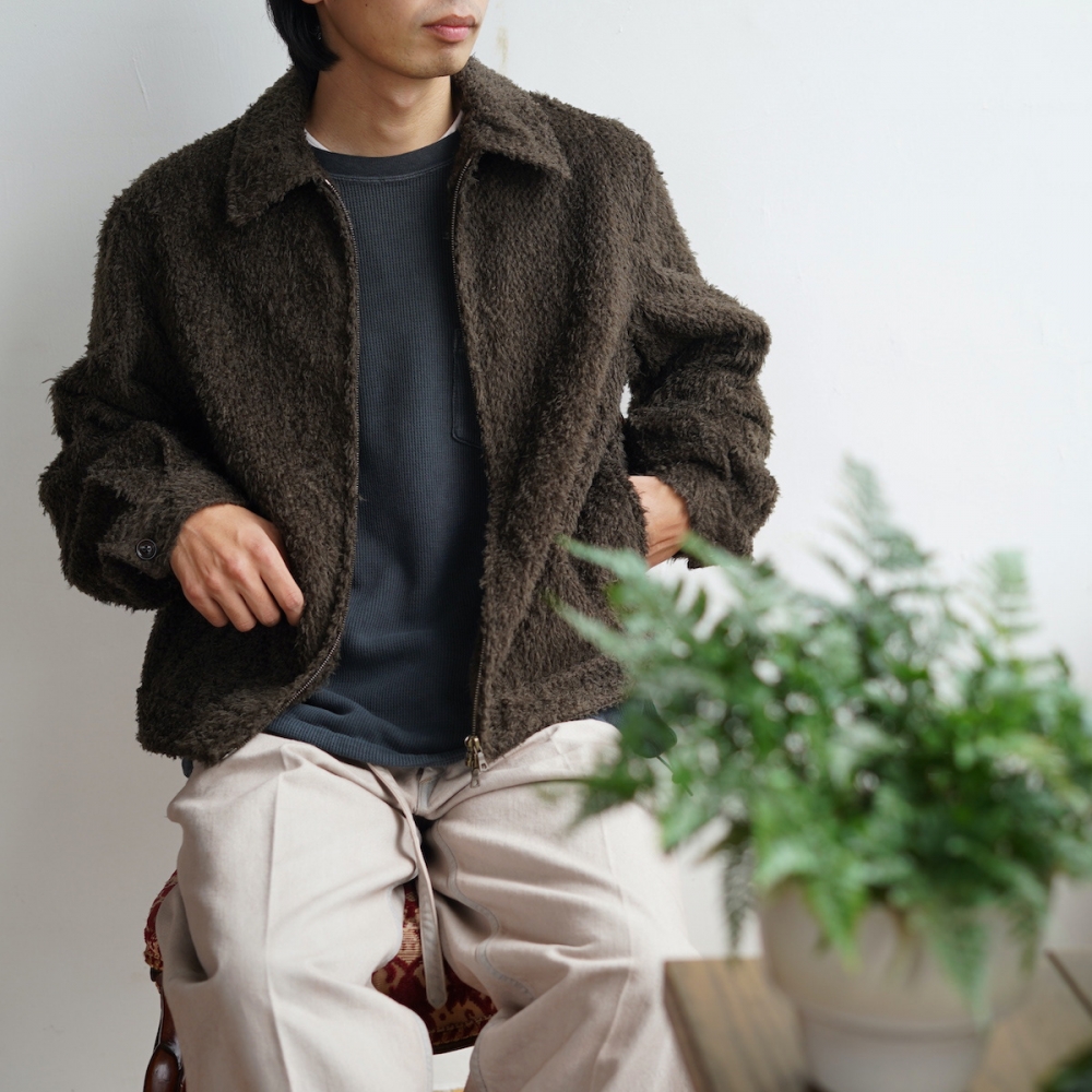スタイリングを引き締めてくれる1着。 / blurhms | 1989 Men's Blog