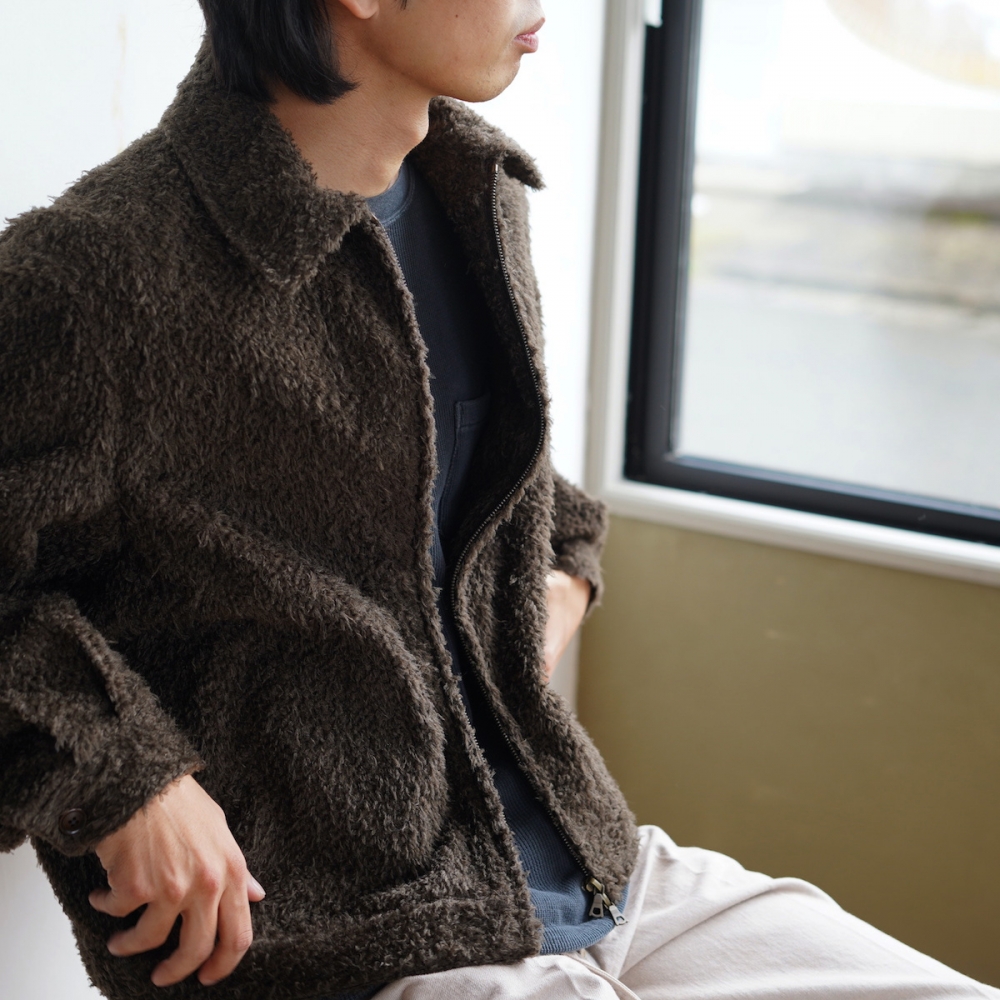 スタイリングを引き締めてくれる1着。 / blurhms | 1989 Men's Blog