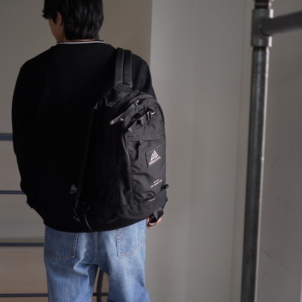 A.P.C. × GREGORY」コラボレーションバッグが12月12日(金)リリース