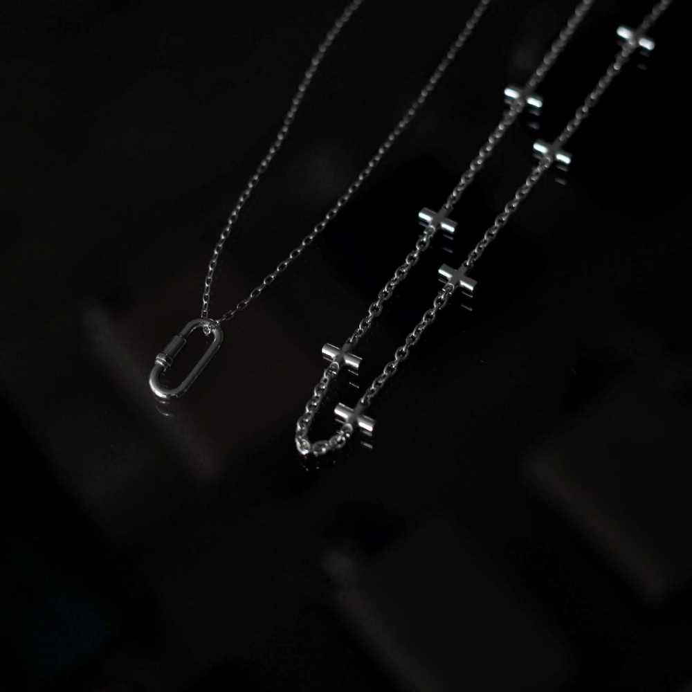 特別な存在感を放つ、ENDのネックレス | 1989 Men's Blog