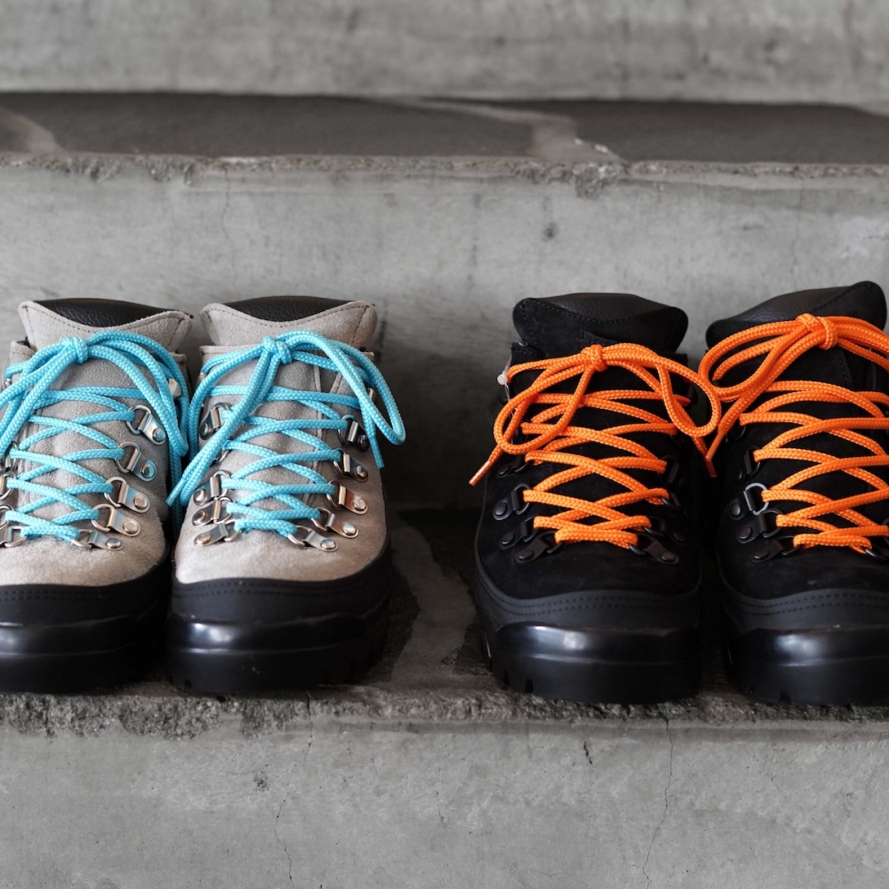 足元を飾る確かな存在感。SOPHNET. × Danner | 1989 Men's Blog