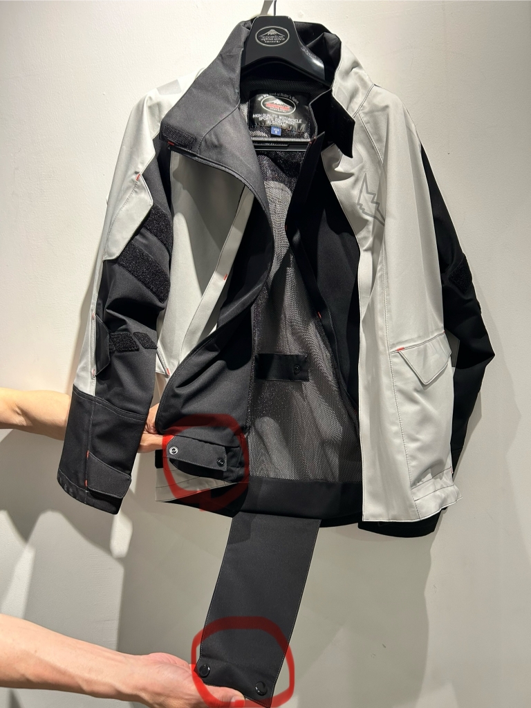 KUSHITANI レインウェア レインスーツ （XL） レインスーツ出ました！！：KUSHITANI 福岡店 | KUSHITANI PROSHOP 福岡店