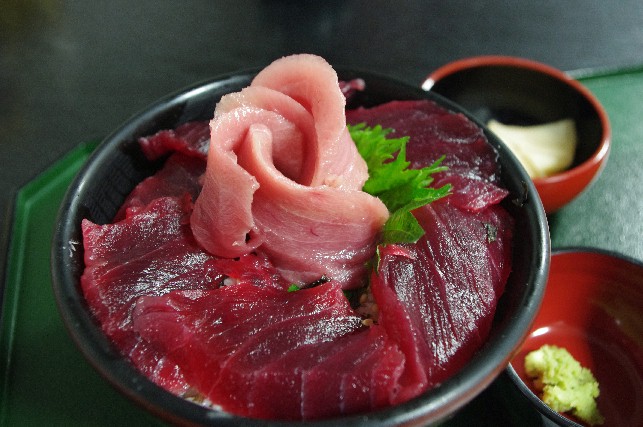 絶品、大間の本まぐろ二色丼＠青森物産展 浅草松屋 | フェティッシュ