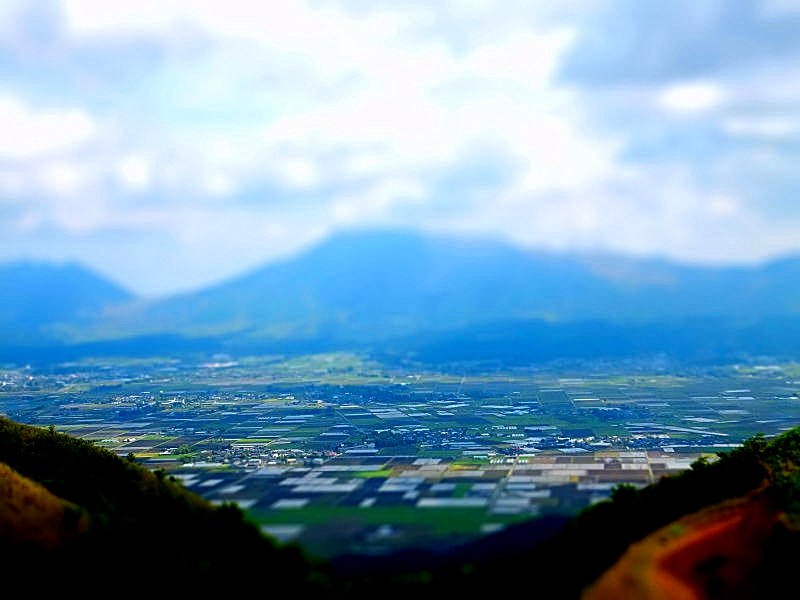 2012-05-06_2123-tiltshift.jpg