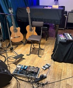 メーカー不明 ギター ボディー ストラトタイプ 水色系 パーツ取り 西岡店