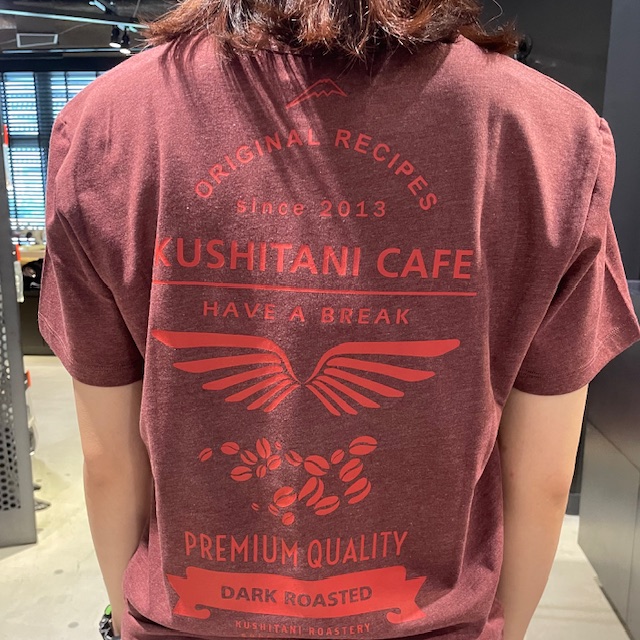 クシタニ　カフェ　Tシャツ 新作!CAFE ロゴTシャツ入荷いたしました！：KUSHITANI横浜店