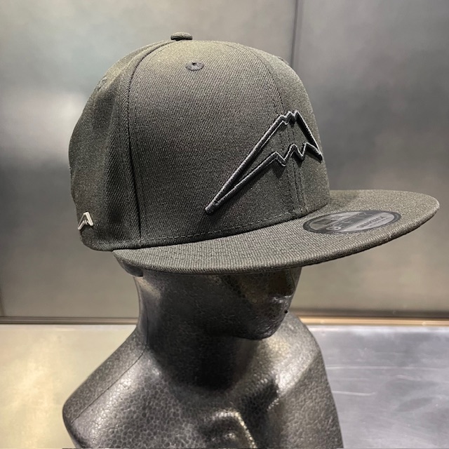 クシタニキャップニューエラコラボ P-5103 940 ブラック