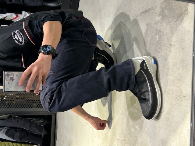 KUSHITANI フローシューズ K-6305 クシタニ KUSHITANI クシタニ K-6305 FLOW SHOES フローシューズ