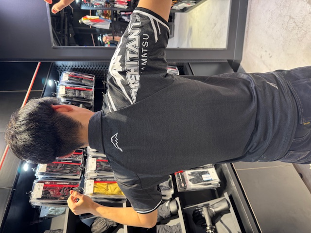 本日Part.2☆【限定商品】ﾊﾟﾌｫｰﾏﾝｽｽﾄｱ限定のアクアTシャツ