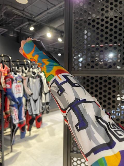 MotoGP応援グッズ】アームカバーとネックガードが入荷しました