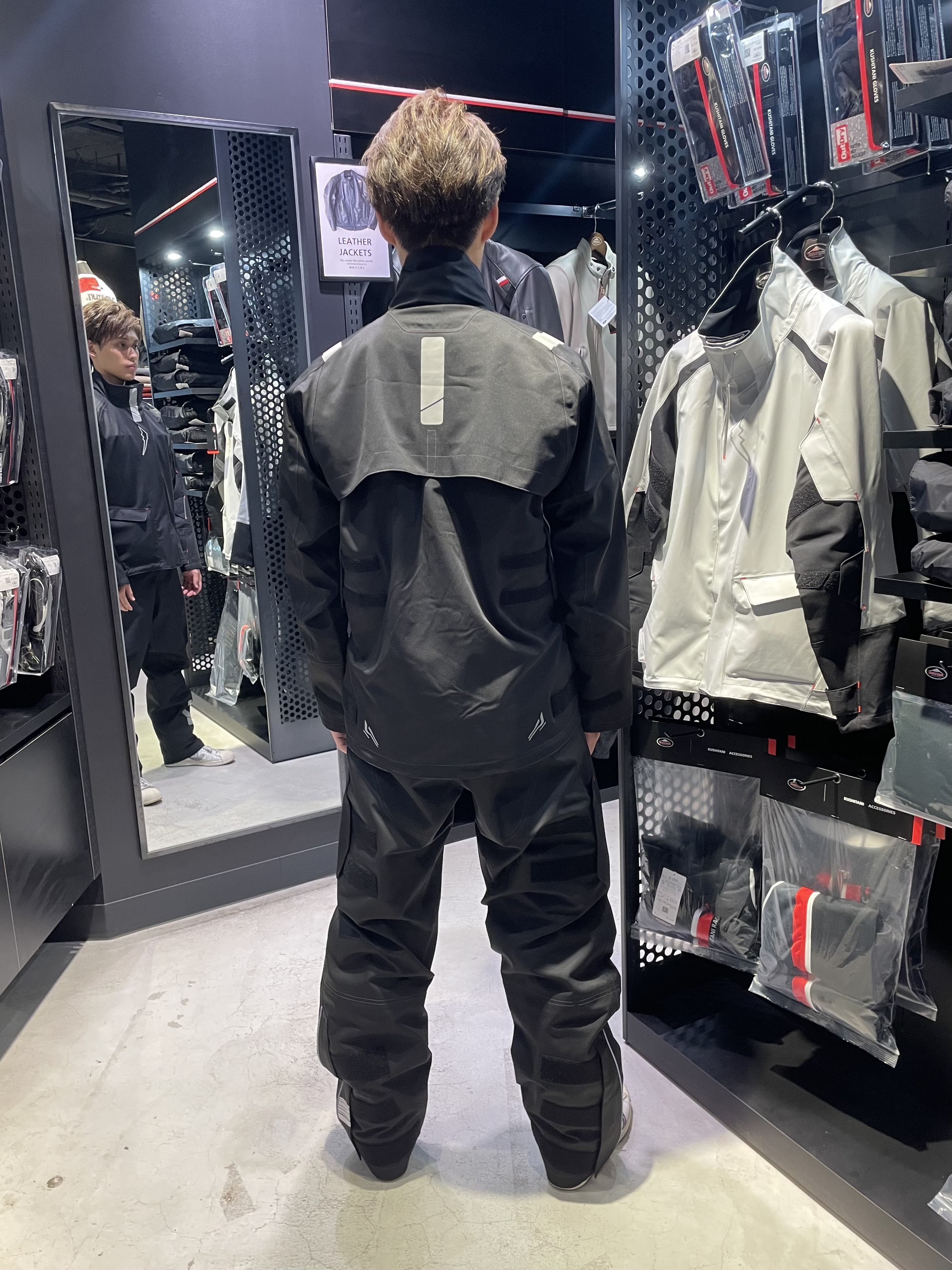 入荷速報】K-3033 アドバンスレインスーツ：KUSHITANI 横浜店
