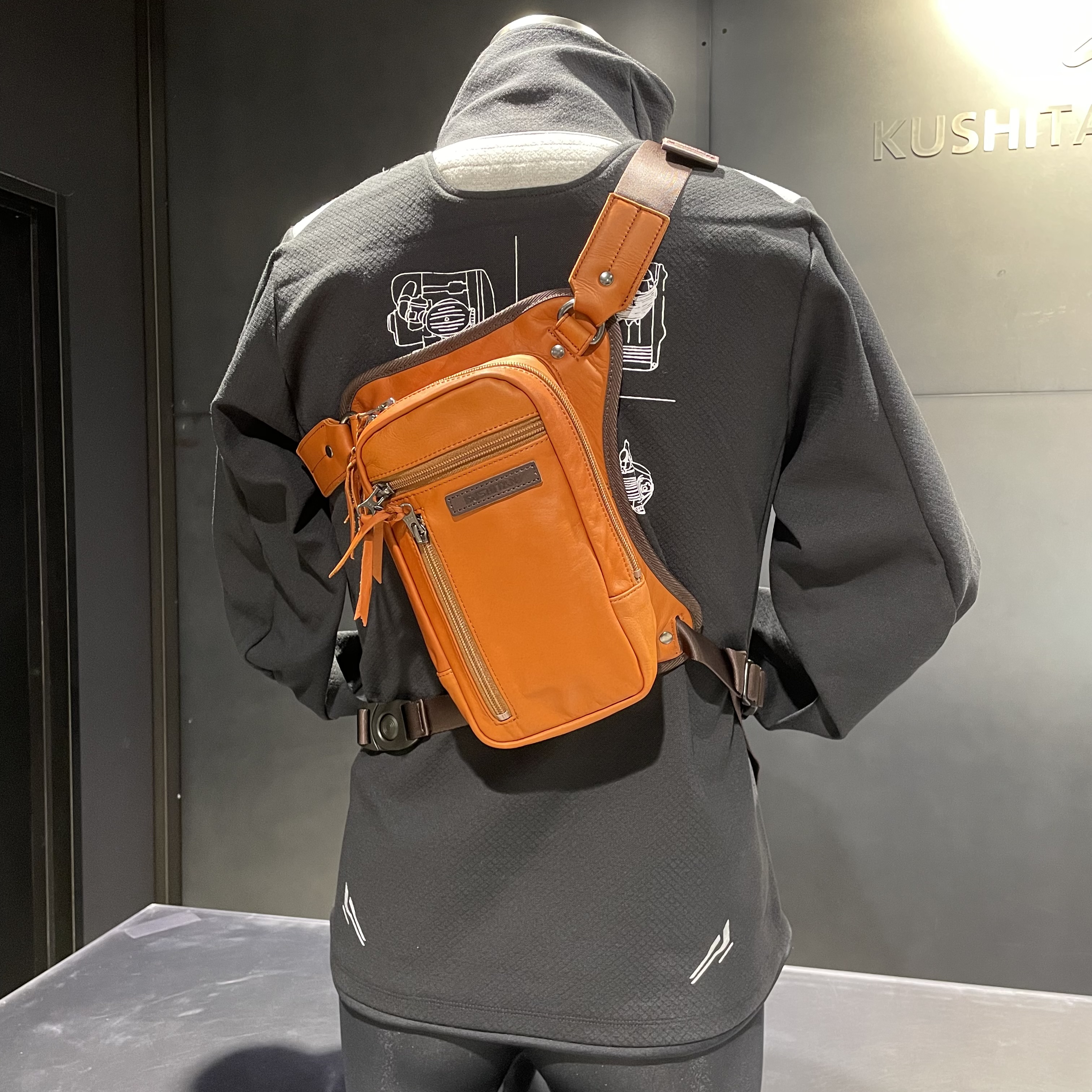 K-3578 2ウェイレッグバッグⅡ:KUSHITANI 横浜店 | KUSHITANI