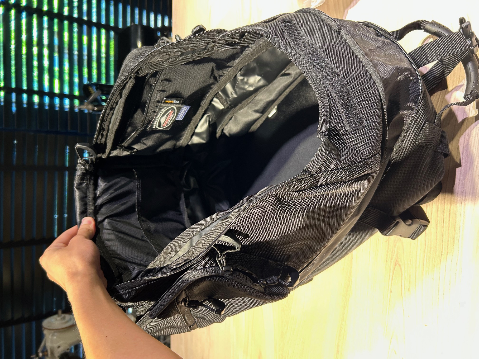 クシタニ PERFOMANCE限定 ツーリングバッグ P-3505 美品 オールシーズン使えるカラーがいい！】KUSHITANIの人気