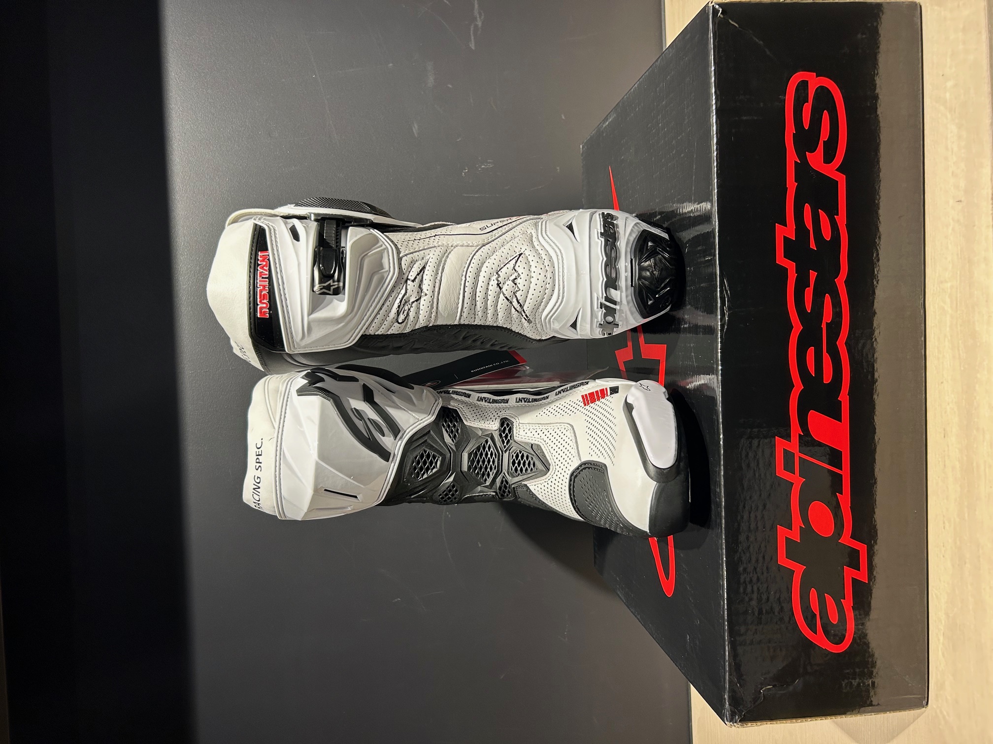 定価11.3万 23SS最新作・名作・新品・タグ付 SKATER 44 楽天市場】【セール 50％OFF】シャカ SHAKA TREK ZIP BOOTIE AT