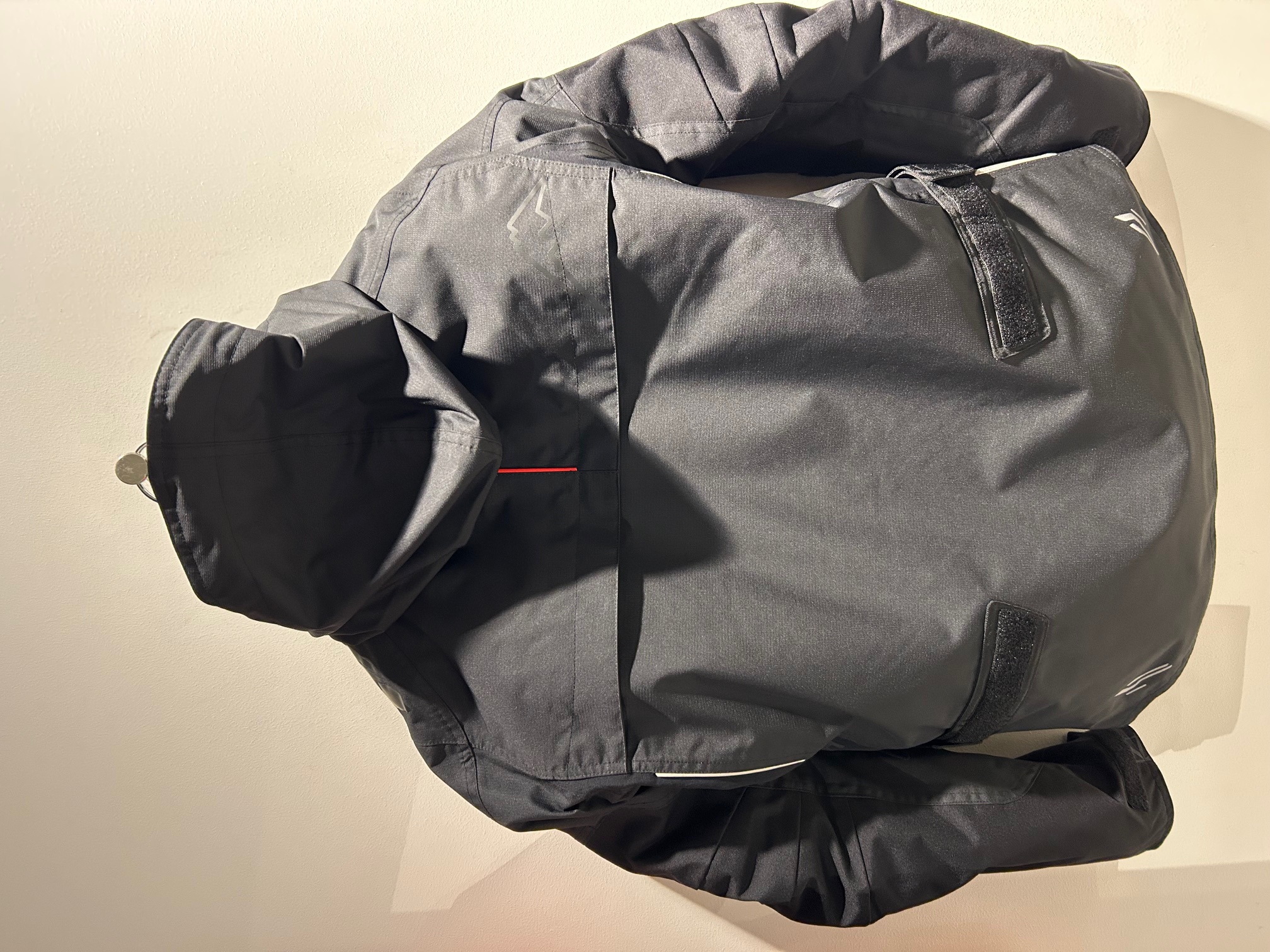 アロフトフードジャケット、ウィンターキマイラジャケットが入荷