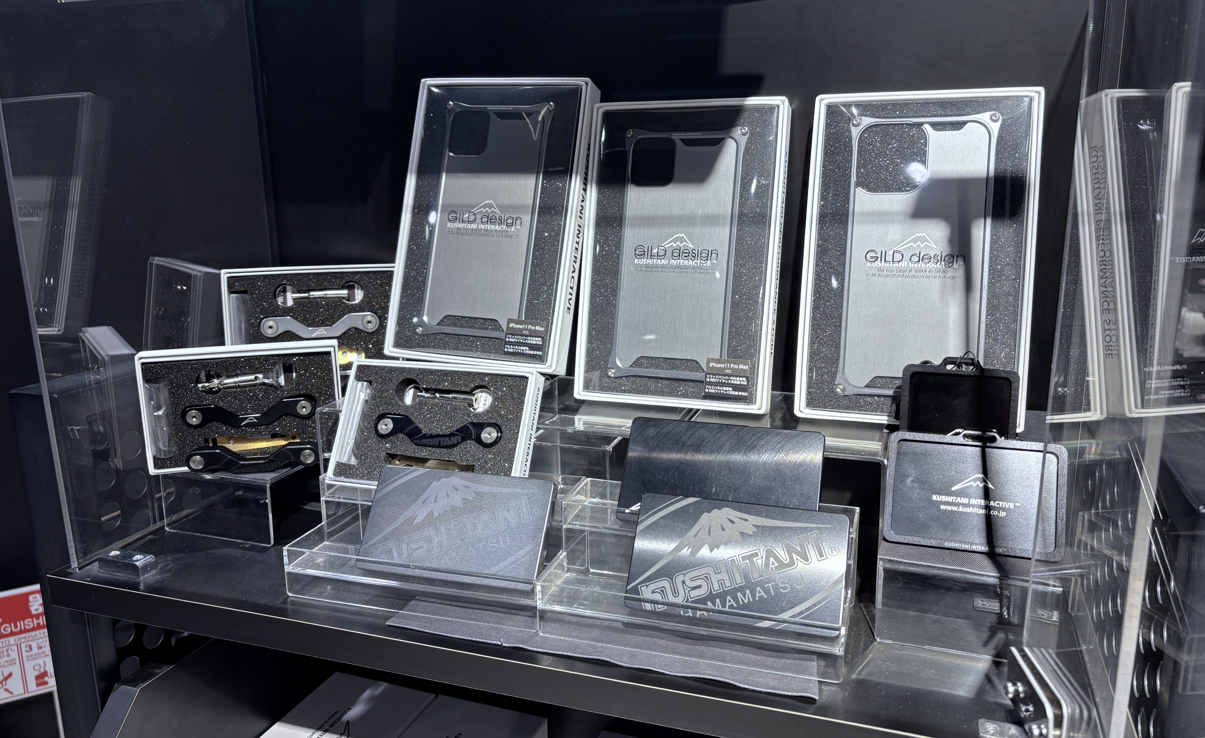 プレゼントにもおすすめ！パフォーマンスストア限定商品のご紹介