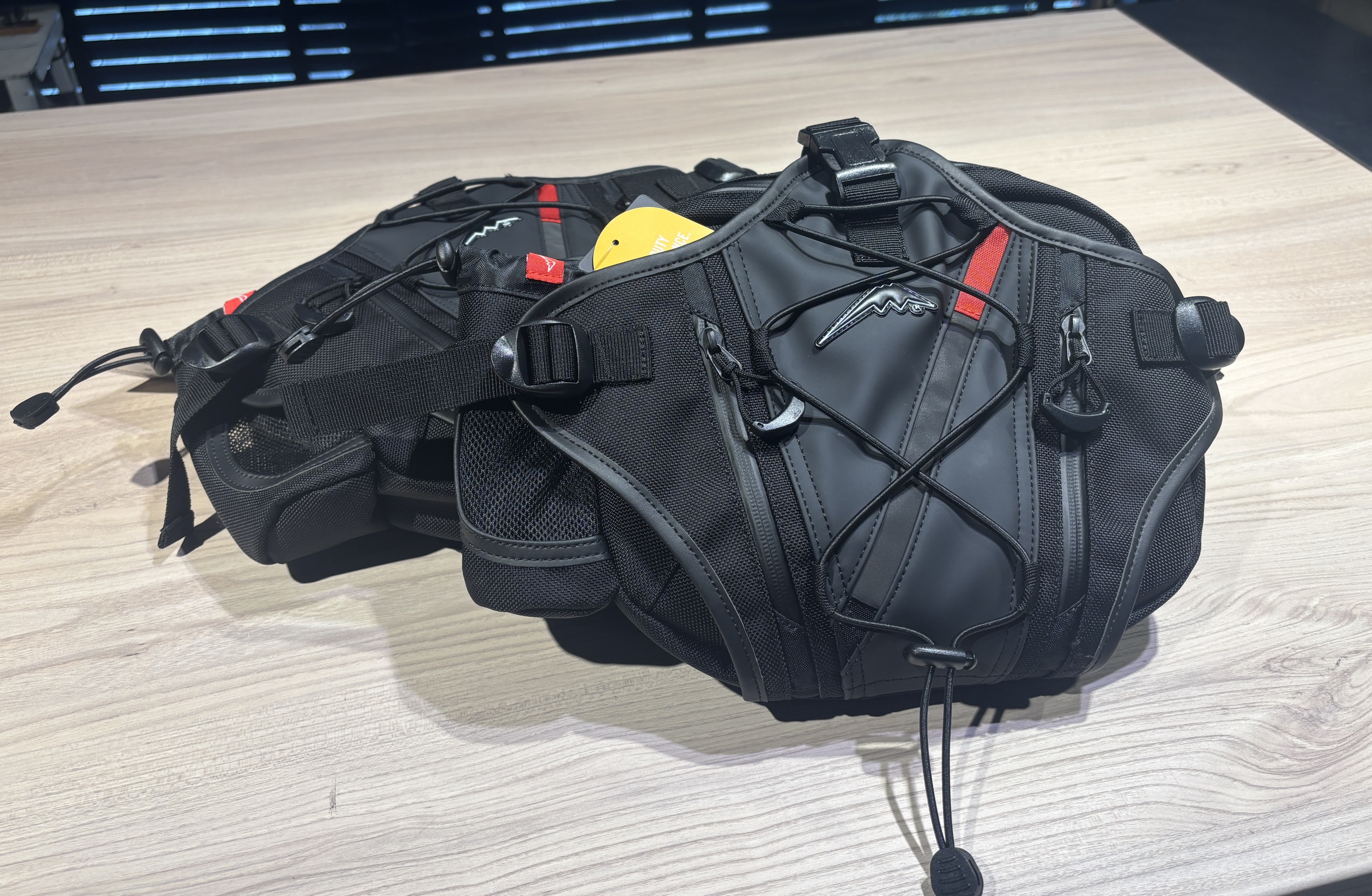 再入荷】K-3601 ヒップバックが再入荷いたしました！：KUSHITANI横浜店