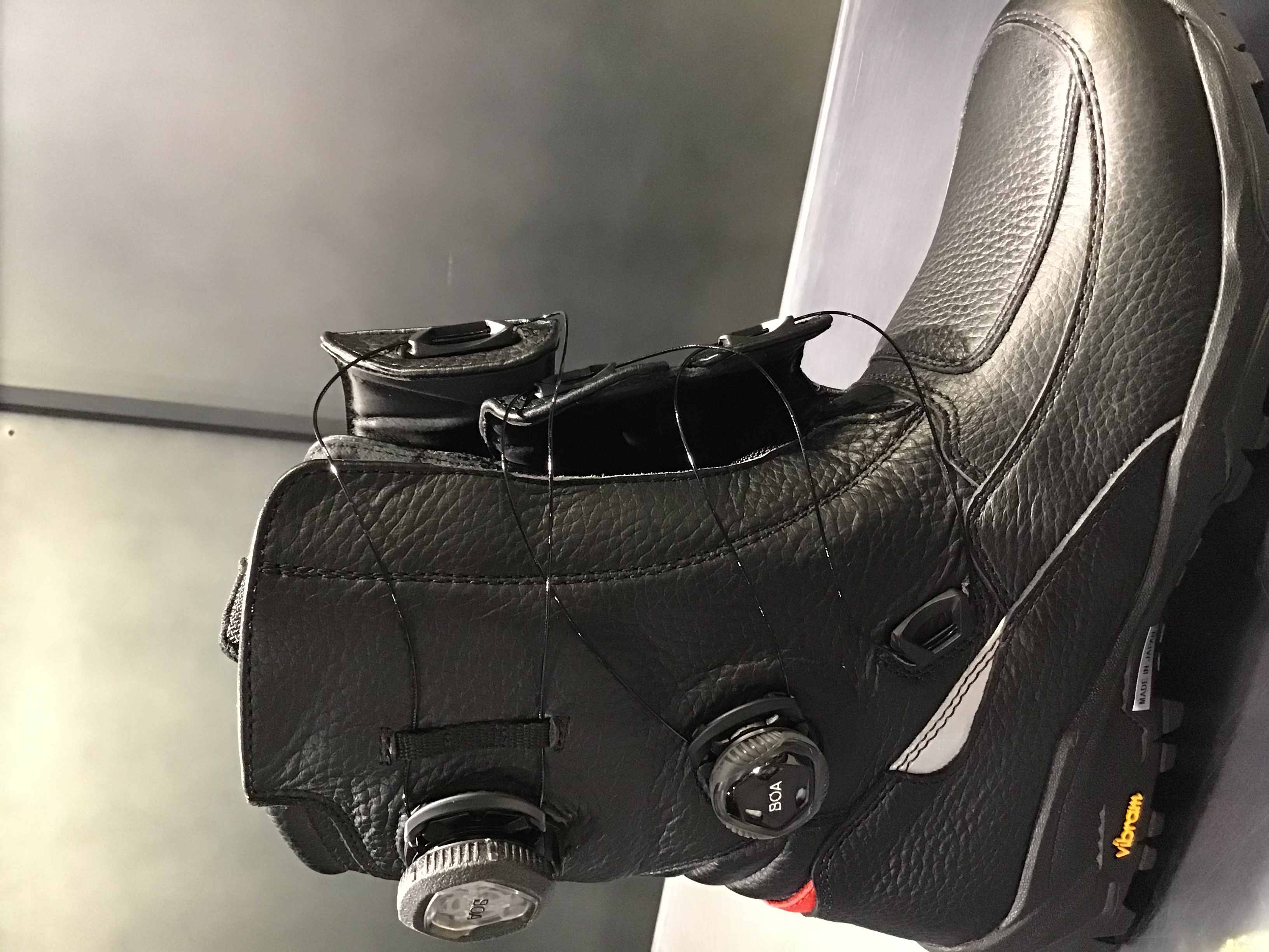 再入荷】K-4542Zガルドブーツが入荷いたしました:KUSHITANI横浜店
