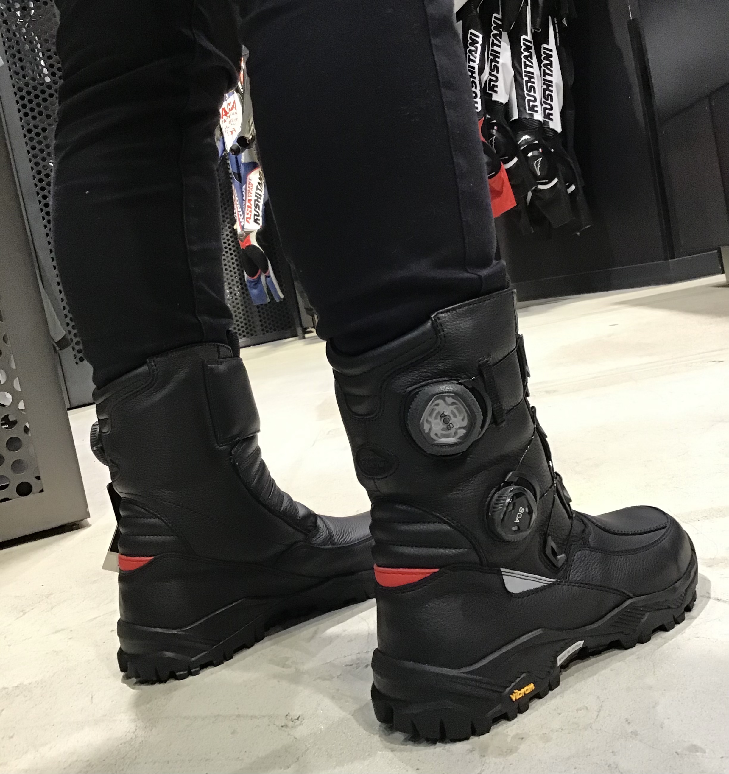 再入荷】K-4542Zガルドブーツが入荷いたしました:KUSHITANI横浜店