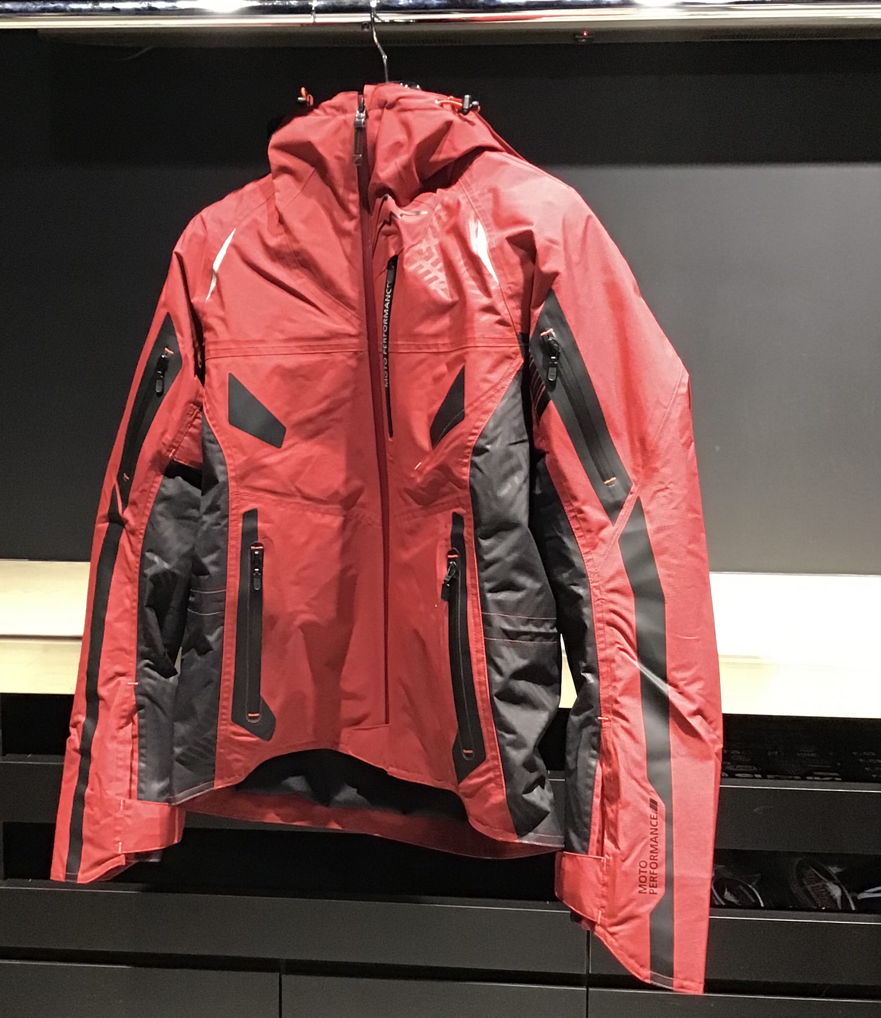 KUSHITANI バイク用アメニタジャケット LL 赤 2026年新商品】〈K-2453〉アメニタジャケットが入荷しました