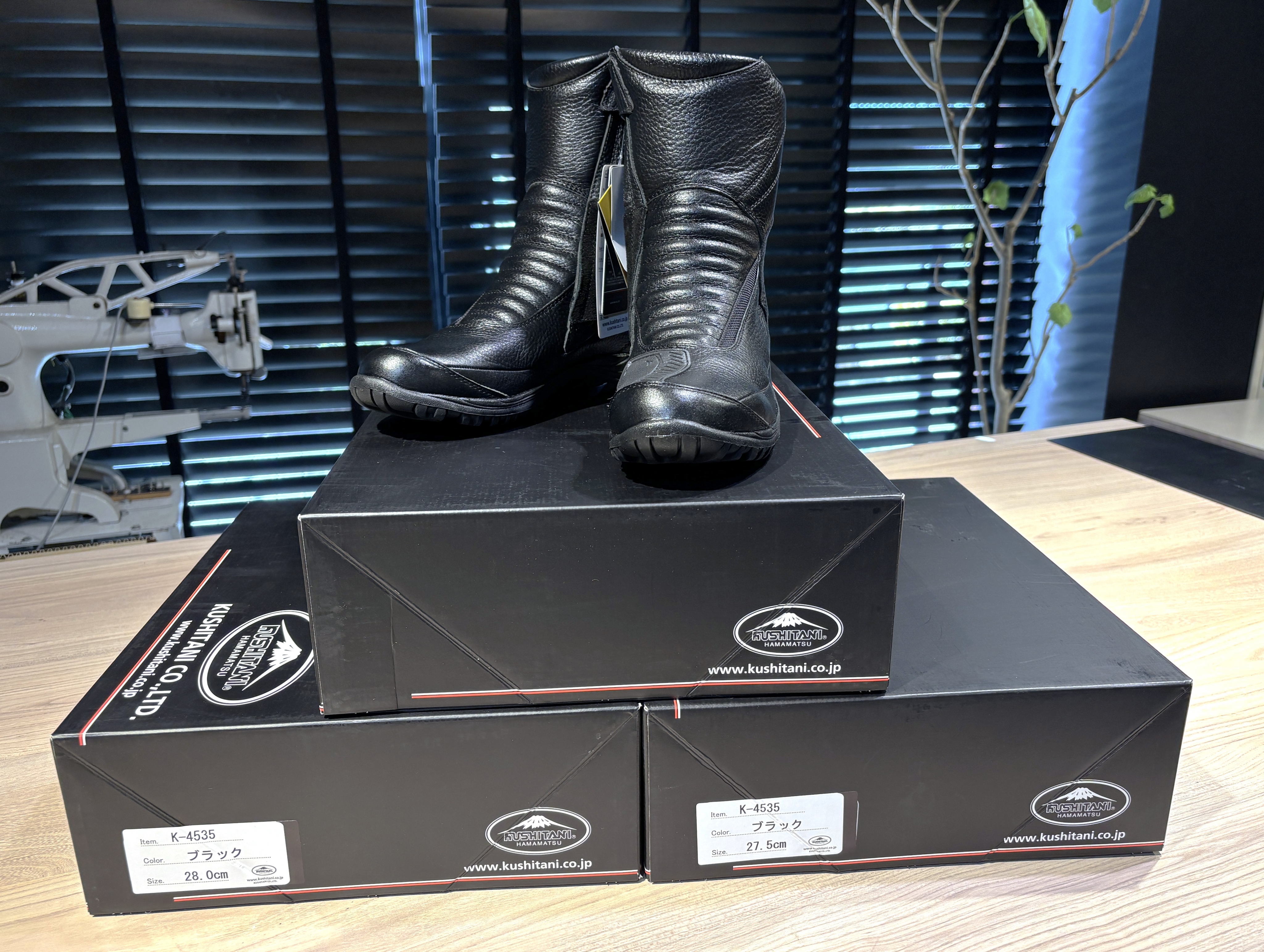 再入荷】K-4535 ネオブーツ/ブラック大きめサイズが再入荷いたしまし