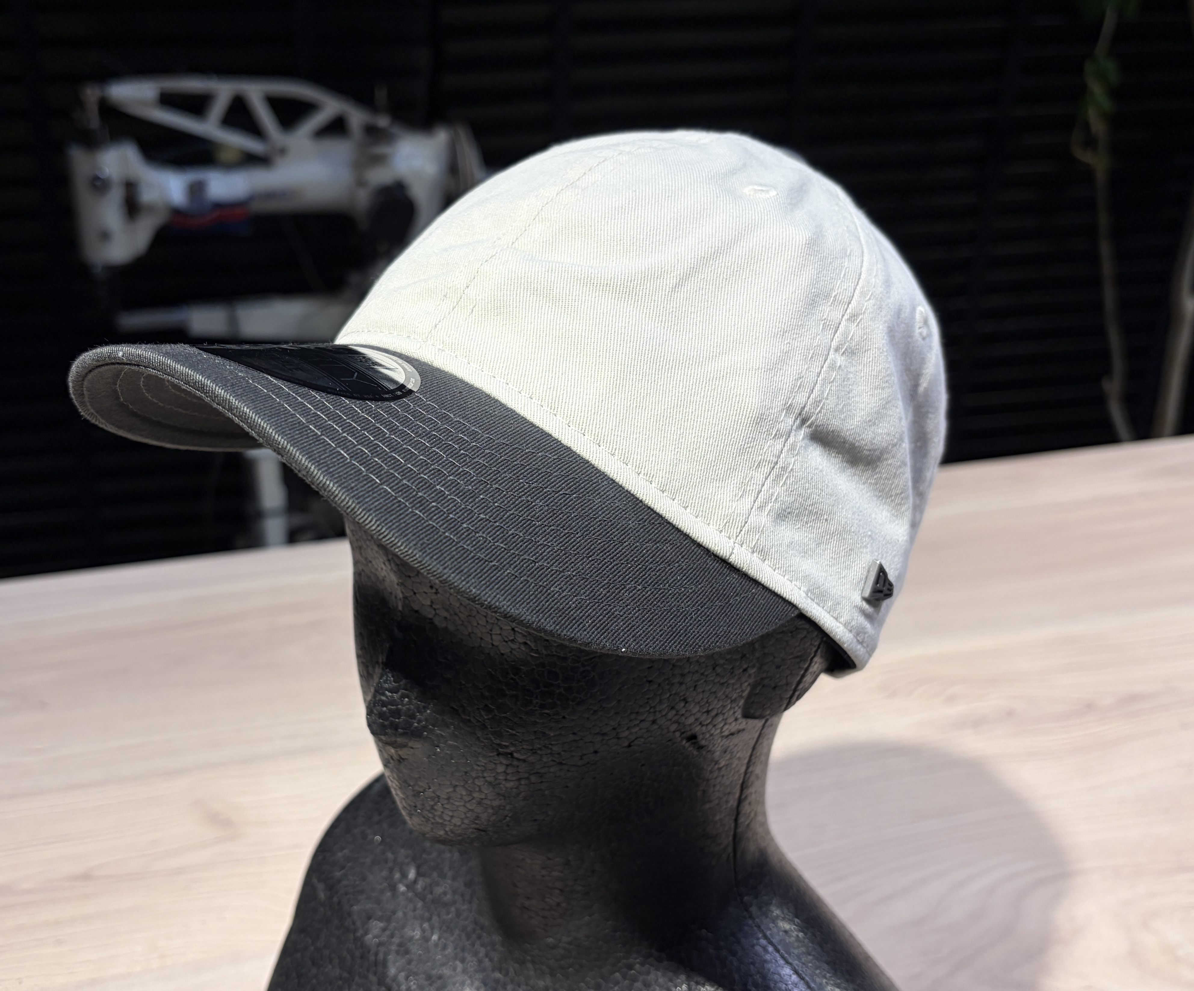 ﾊﾟﾌｫｰﾏﾝｽｽﾄｱ限定】NEWERA×KUSHITANI キャップ各種入荷！：KUSHITANI