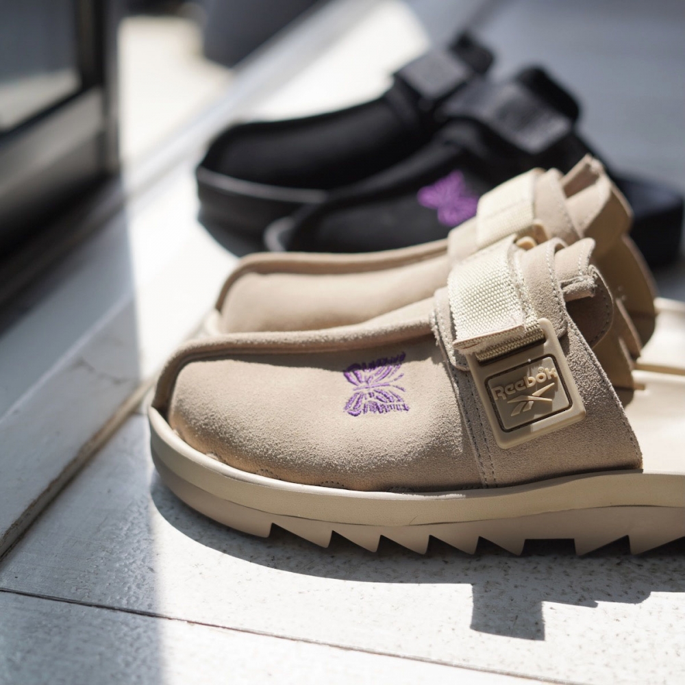 コラボ ☆ NEEDLES x REEBOK / BEATNIK SANDAL / パピヨン刺繍 パピヨン刺繍とジグザグステッチ。ニードルズから超個性派な