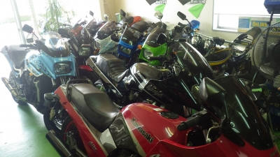GPZ900Rサイドカバー専用チタンボルト | マーベラス折目のブログ