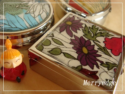 リバティ ちび豆がま口（リバティ ちび豆がま口） 