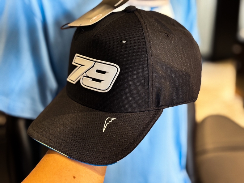 フォーティーンとカッター＆バック　コラボ商品　レインウェア＆キャップ フォーティーンとカッター＆バック コラボ商品 レインウェア＆キャップ