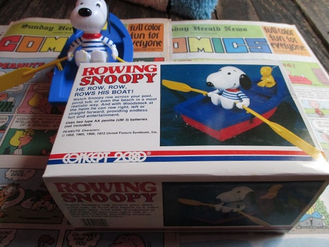 Vintage Rowing Snoopy Toy | インディヒナ | AMERICAN JUNK STYLE INDIGENA