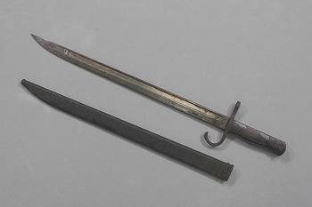 当時物 日本軍 三十年式銃剣 鞘のみ ジャンク品2本 軍隊 当時物 日本軍 三十年式銃剣 鞘のみ ジャンク品2本 軍隊
