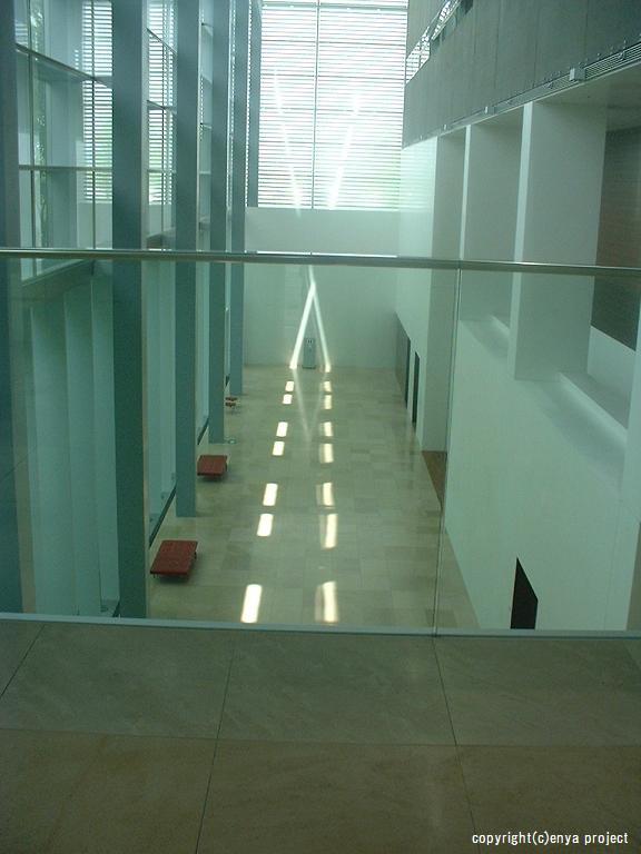 Detail186 京都府 国立国会図書館関西館 ホール | 建築的詳細手帳 Detail186 京都府 国立国会図書館関西館 ホール | 建築的詳細手帳