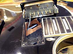 Gibson 純正　ヴィンテージ　７０年代初期　プラススクリュー　ゴールド フェンダー編第十五回：「重ね塗りの美学」 \u2013 @guitarplanet-fender