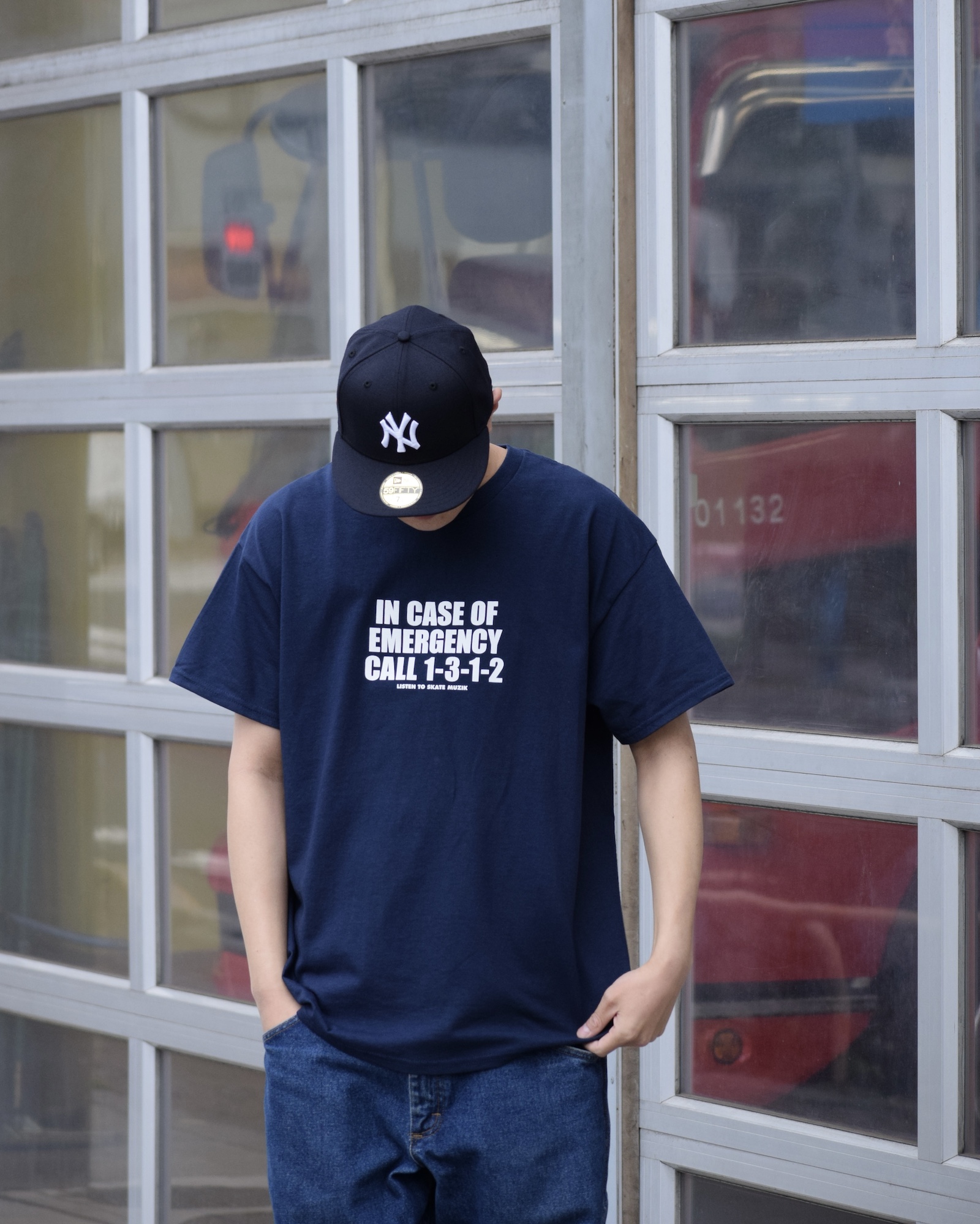 LISTEN TO SKATE MUZIK × the apartment XL LISTEN TO SKATE MUZIK