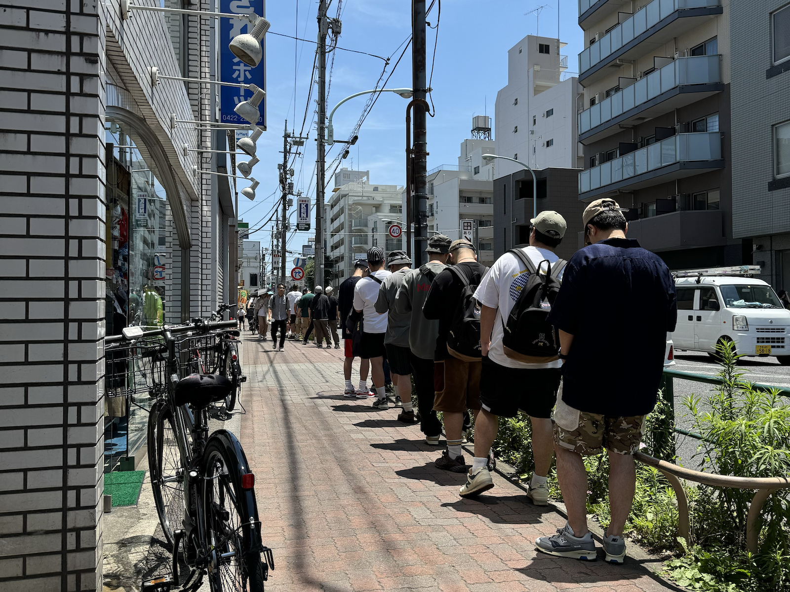 この後オンライン抽選販売を開始します | the Apartment