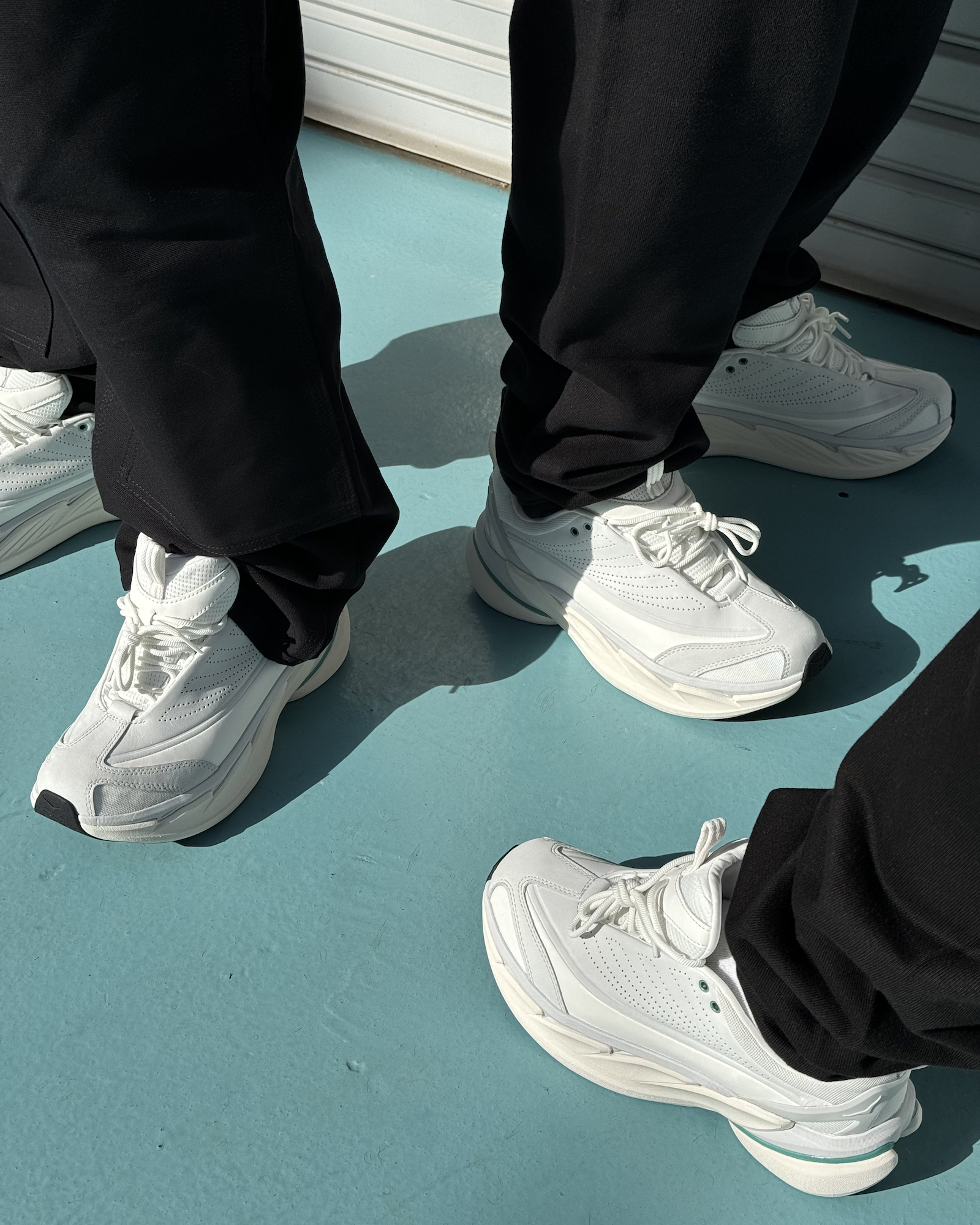 GORE-TEX | the Apartment GORE-TEX | the Apartment