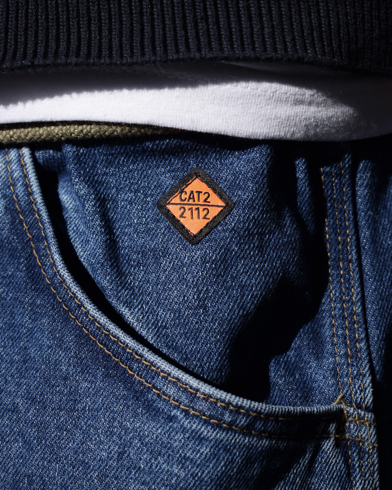 海外限定　FR Carpenter 32x30 apartment FR | the Apartment